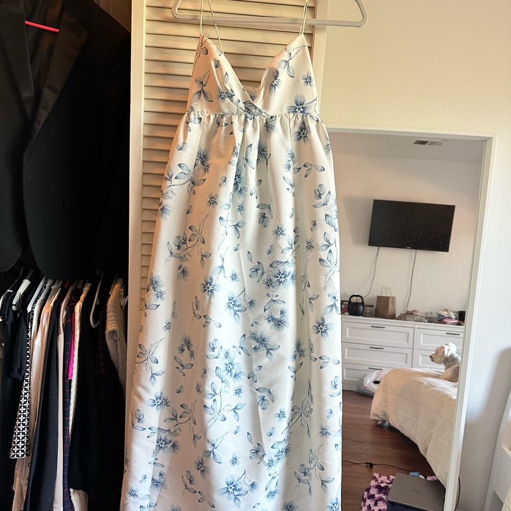 Anthropologie Gown